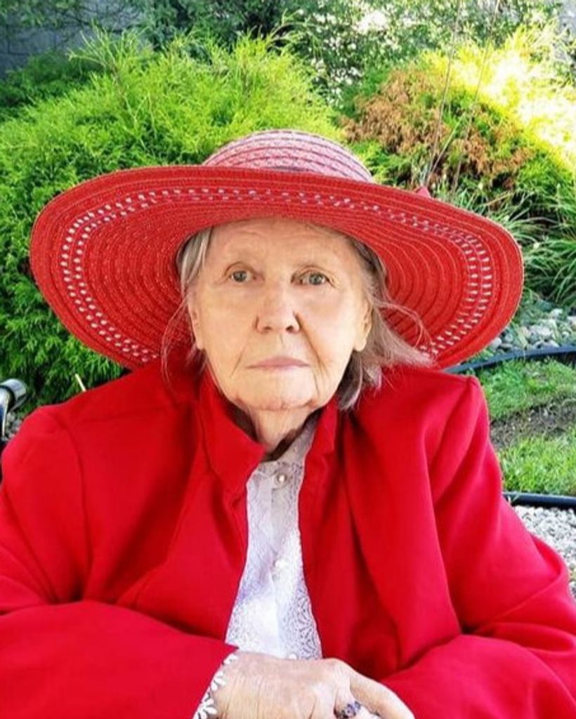 Elsa Ronata Knutson Profile Photo