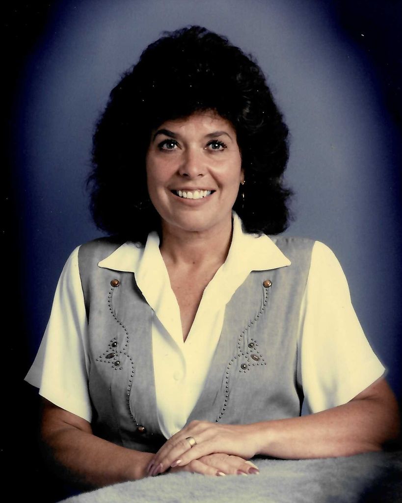 Louise "Lou" McFadden