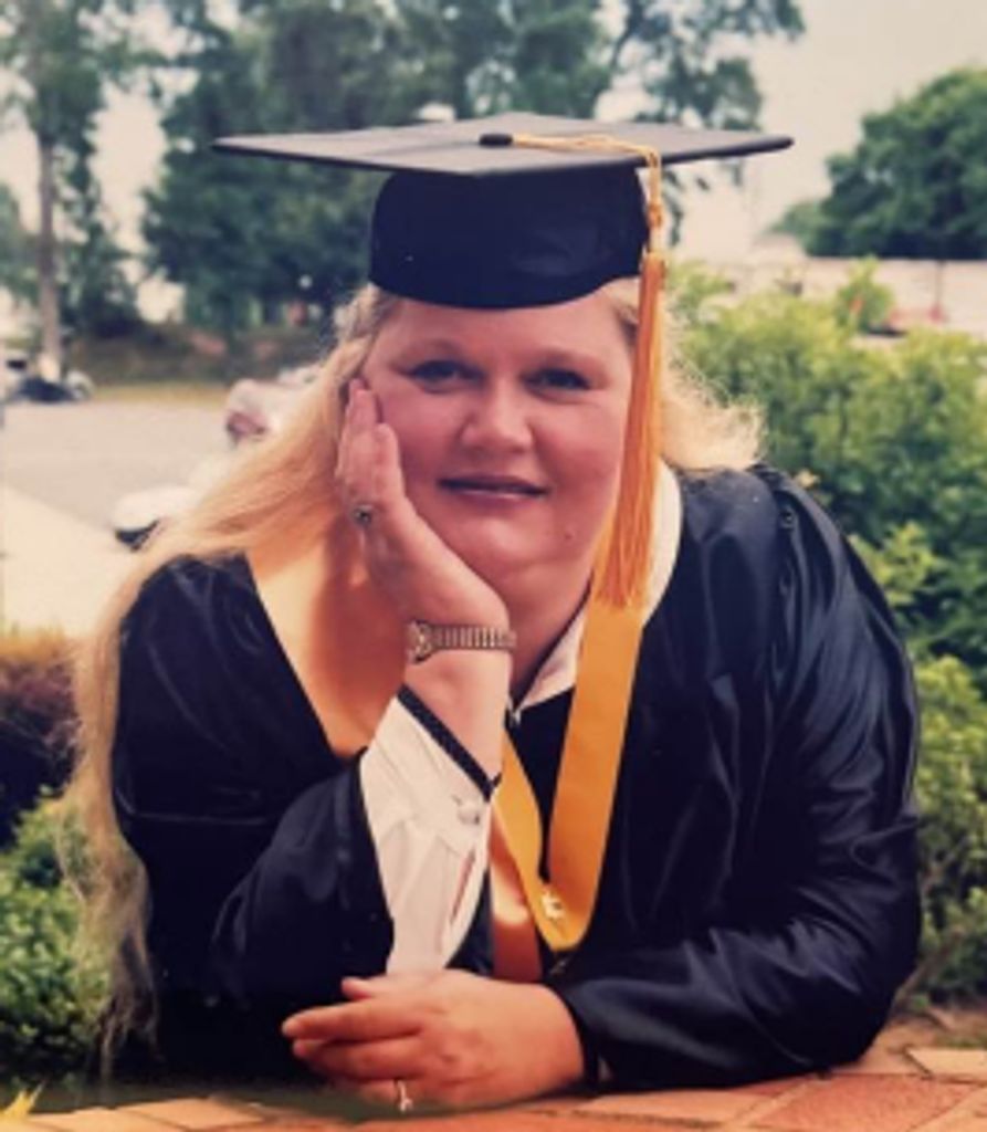 Sandra Benge Profile Photo