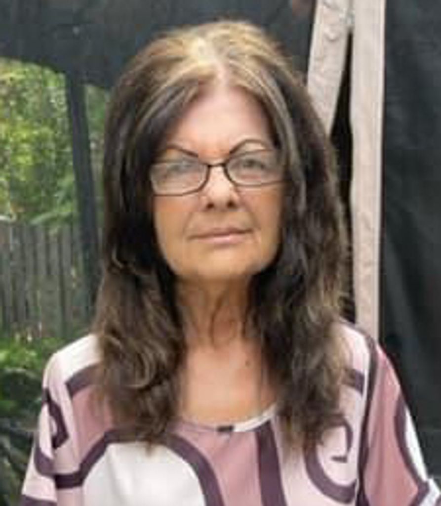 Glenda (Stragier)  Tavener Profile Photo