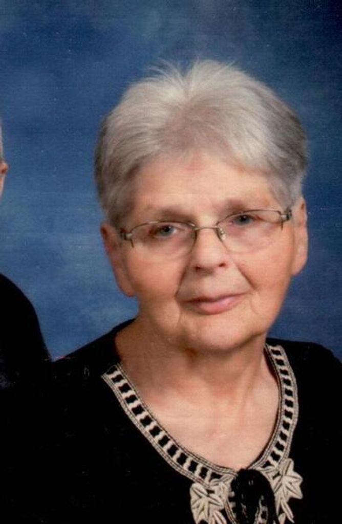 Carolyn Jane Yoder