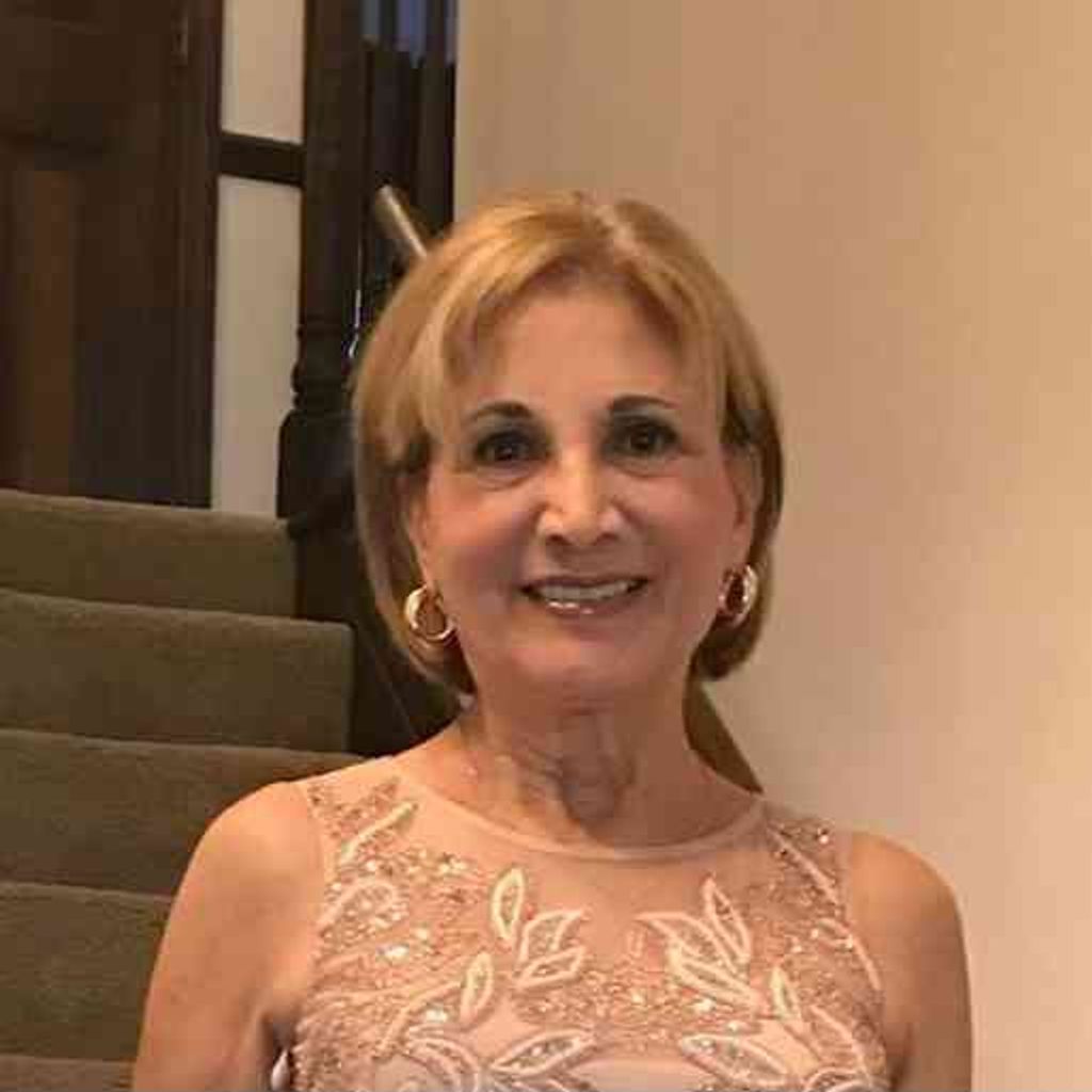 CHRISTINE S COUCHOT Profile Photo