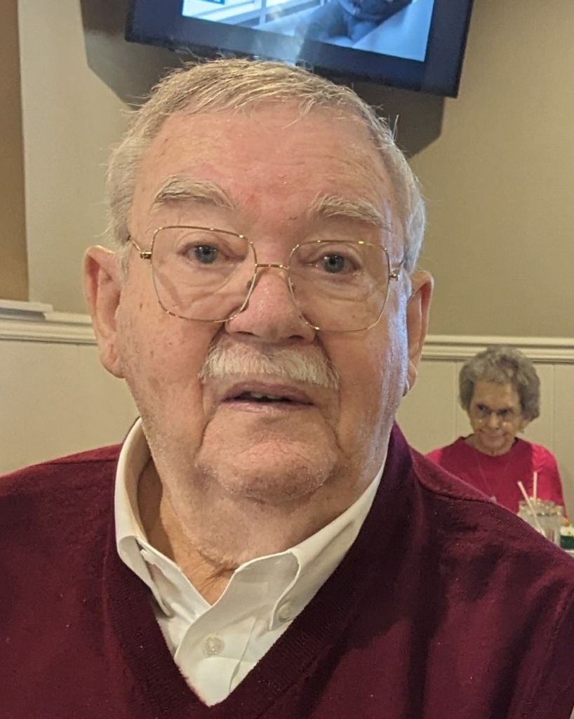 Roger Lee Lyons