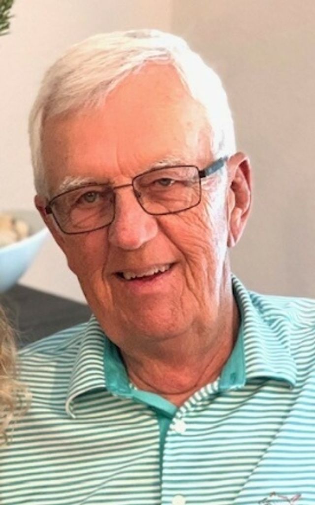 Michael Dwight Williams Profile Photo