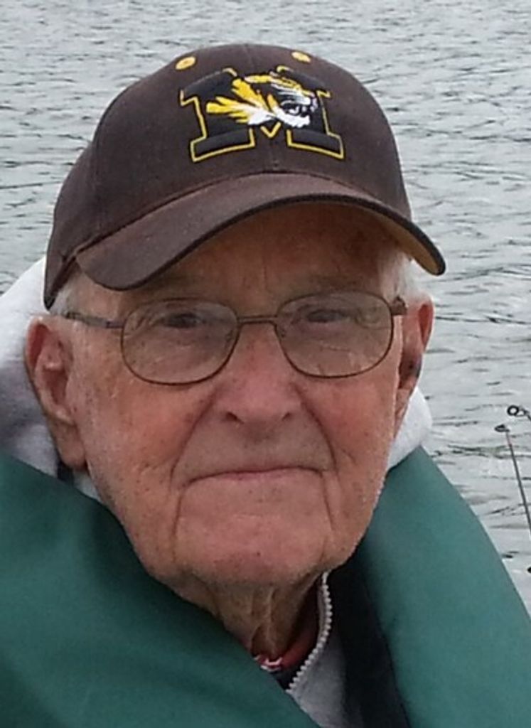 Carl "Kr" Raymond Pierpoint Profile Photo
