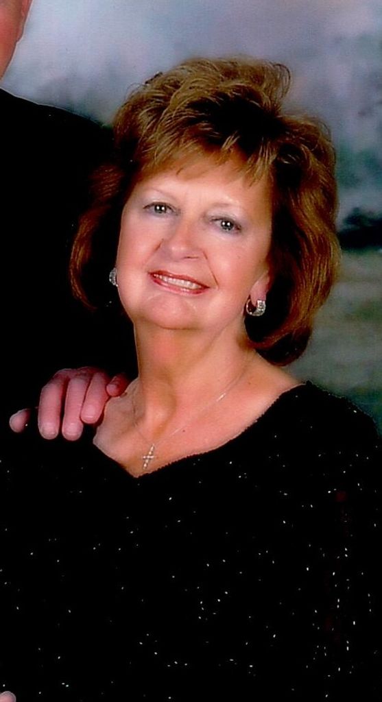 Margaret Elizabeth "Midge" Stefania