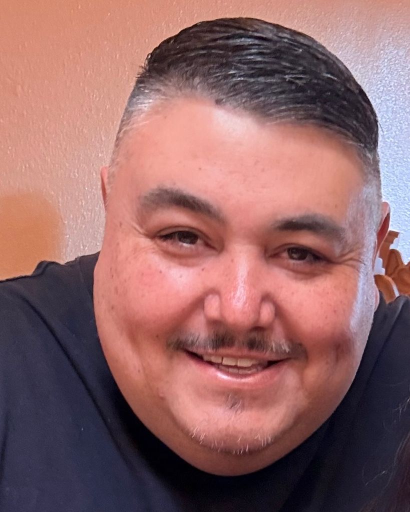 Eric Tapia Profile Photo
