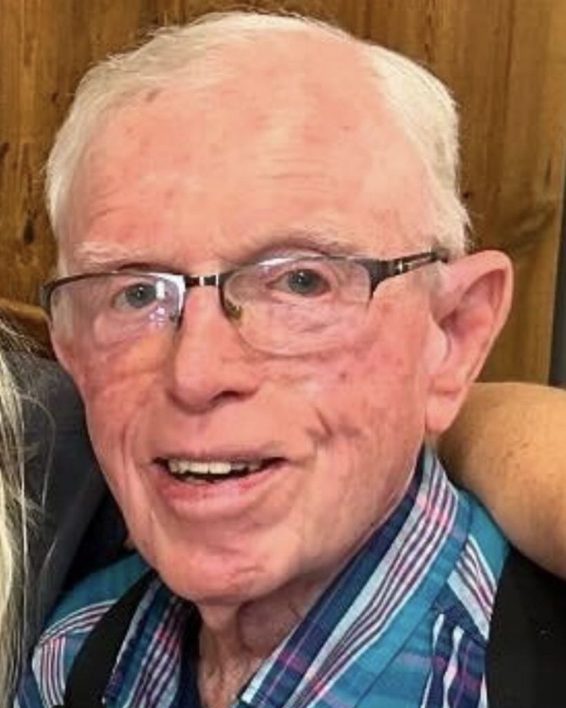 Thomas Daniel Esper Profile Photo