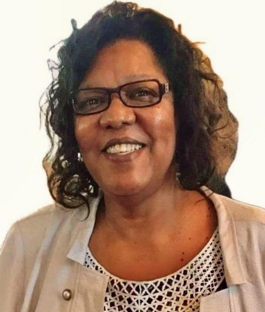 Senesa Victoria Reed Profile Photo