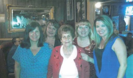 Rose Marie Velarde photo gallery thumbnail 8 of 99