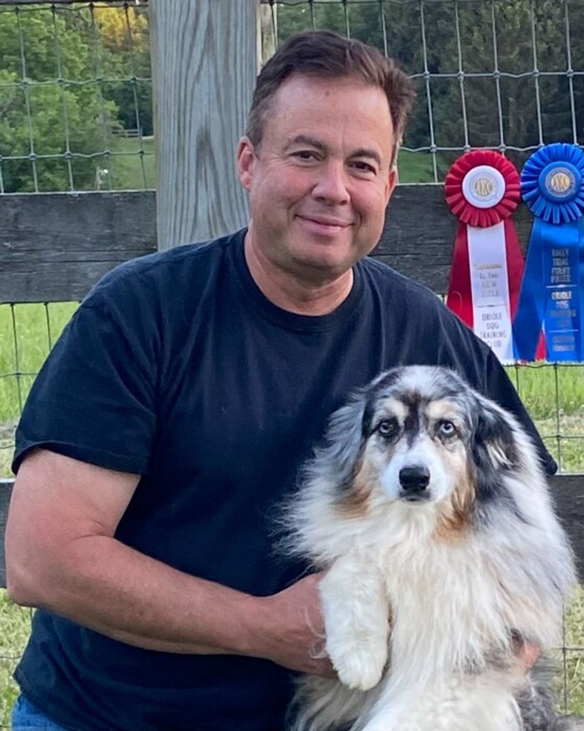 Michael Rhoads Profile Photo