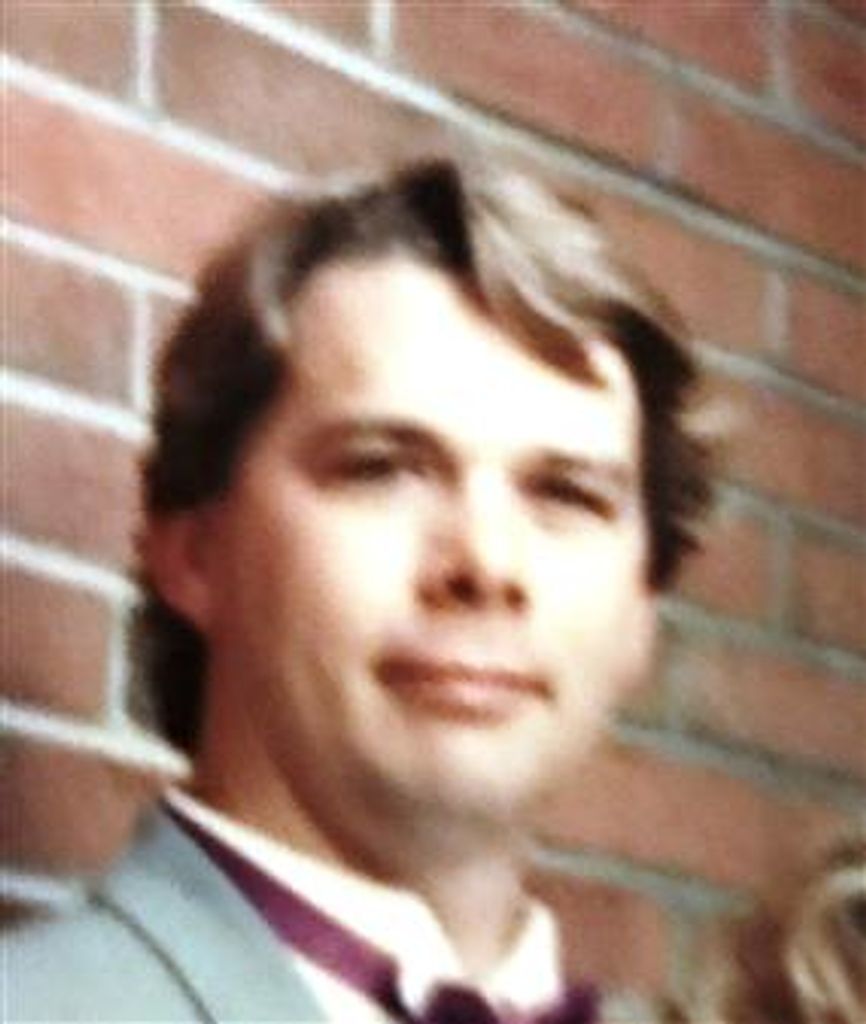 Robert W Bloss Profile Photo