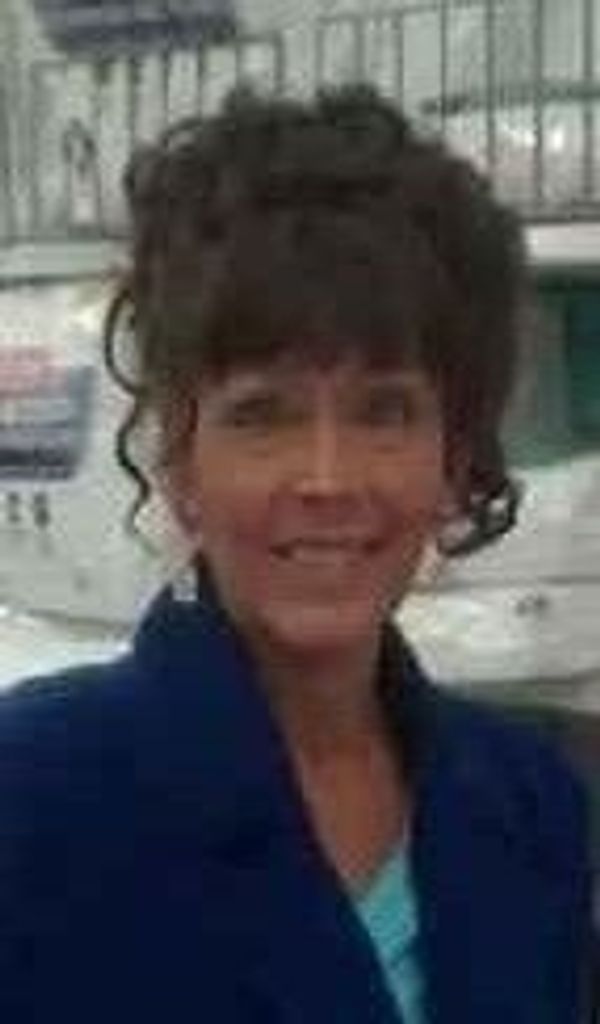 Debbie Hutson Silmon Profile Photo