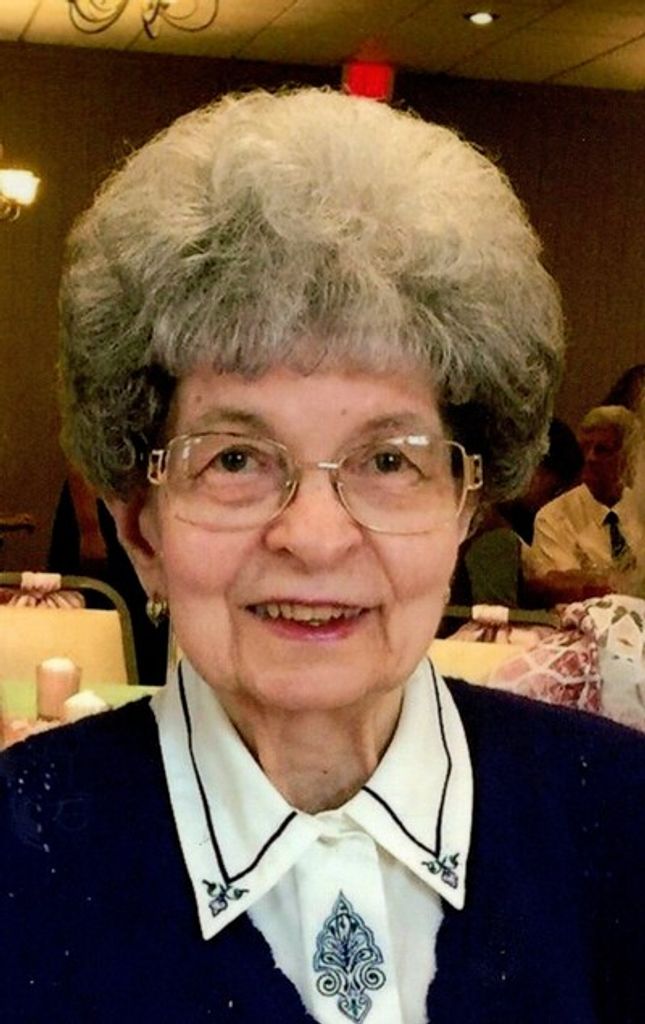 Connie Deberardinis Profile Photo