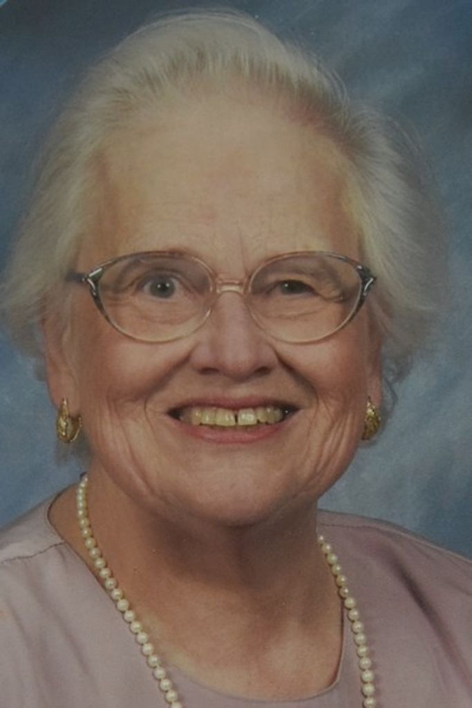 Loraine Moyer Profile Photo