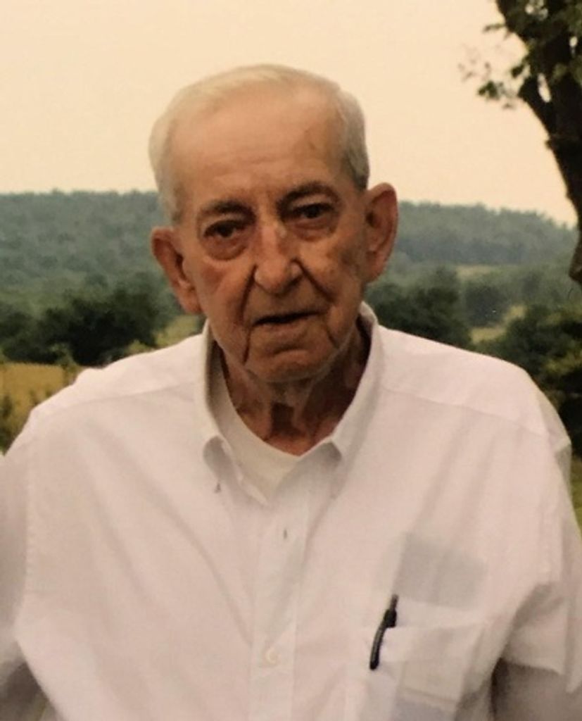 Vernon Macom Profile Photo