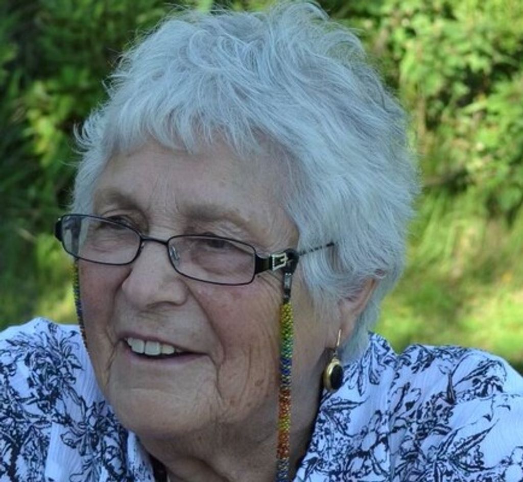 Theresa "Resa" M. Davis-Rivard Profile Photo