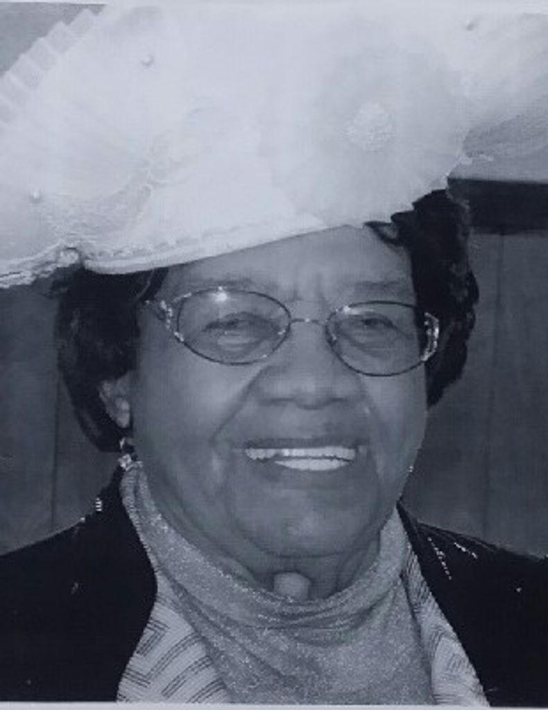 Gentra Lee (Holmes)  Johnson Cooper Profile Photo