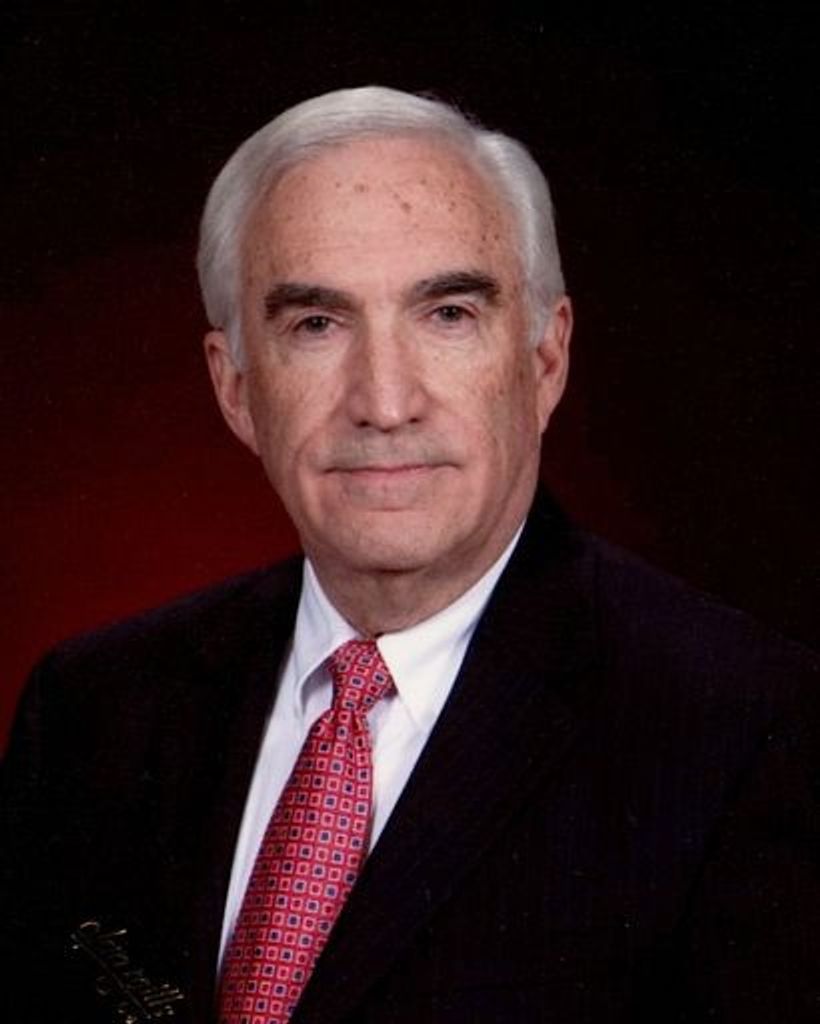 William Thompson "Bill" Looney Profile Photo
