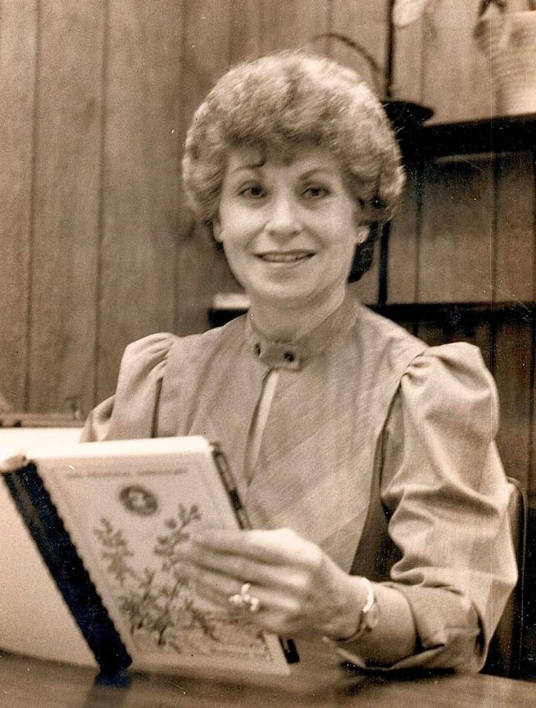 Gladys Olle Profile Photo