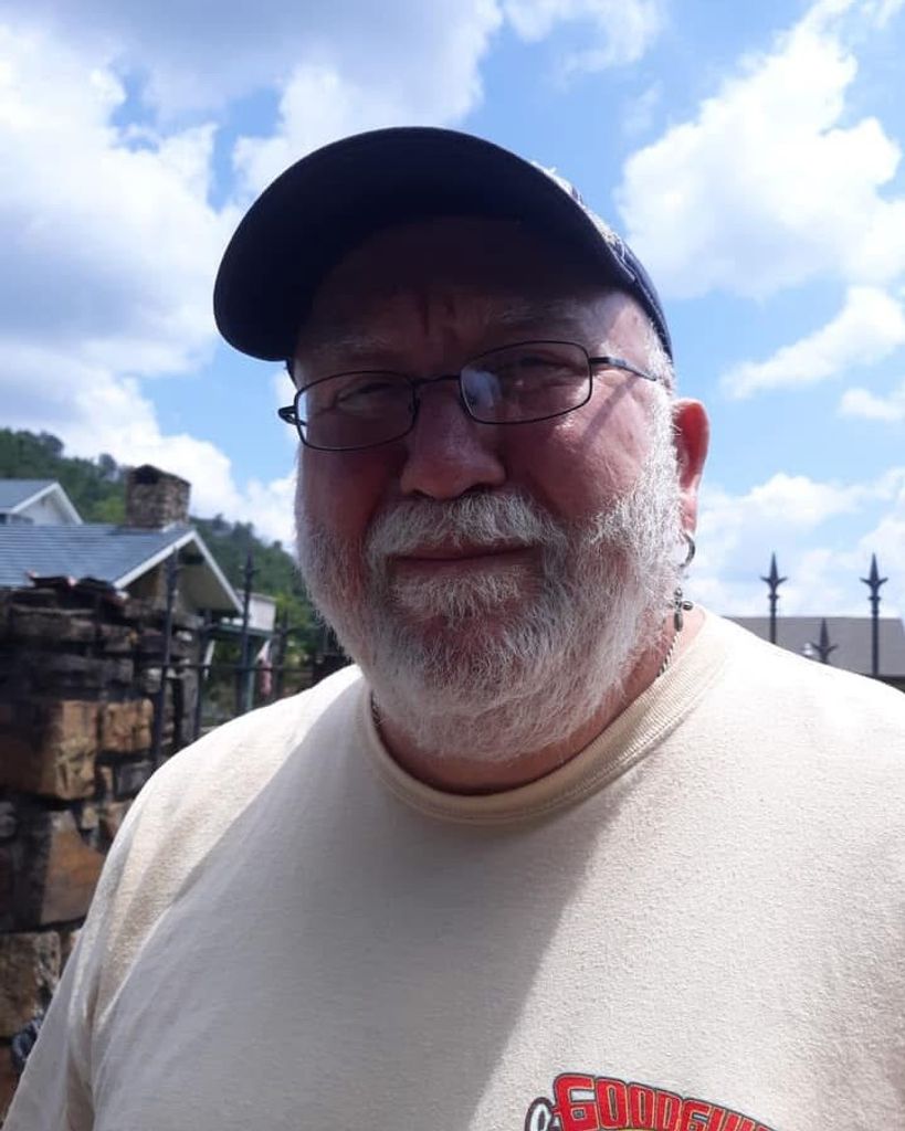 Michael Joe Outz Profile Photo