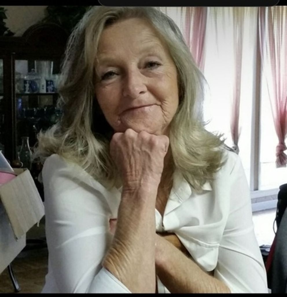 Terri Dale Miles Profile Photo