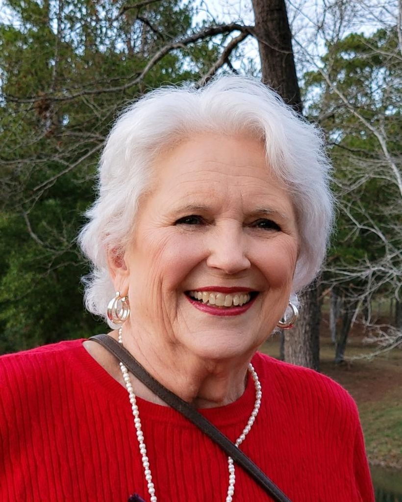 Lorna Booth Profile Photo