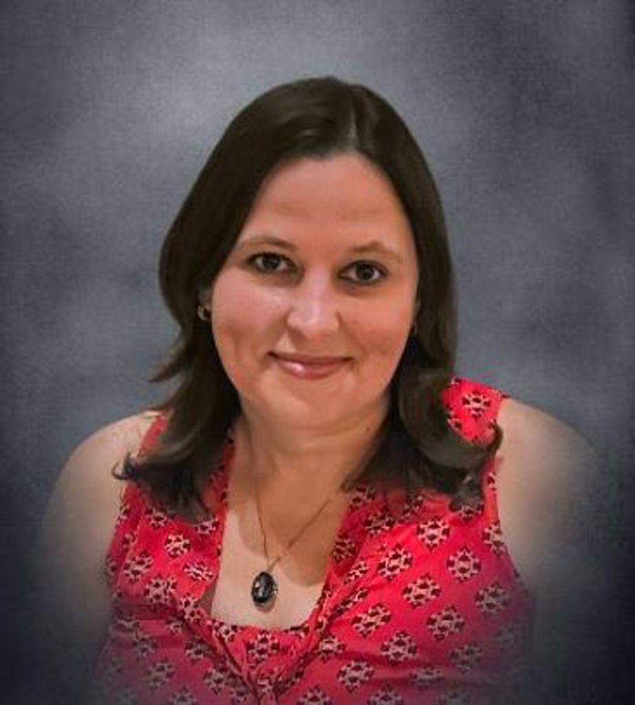 Kristi Lynn Schmill Profile Photo