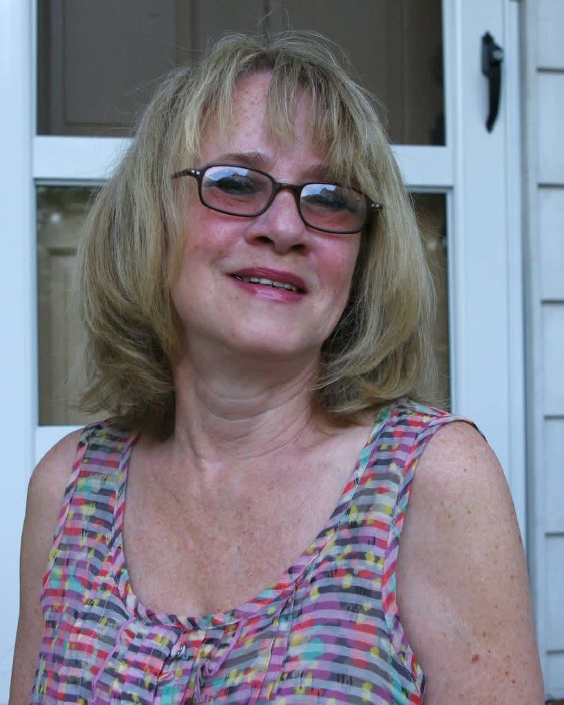Linda L Runge