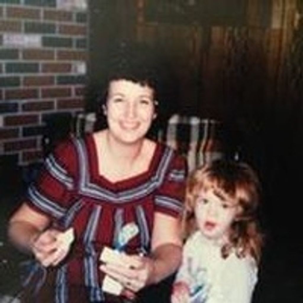 Sarah Thompson Profile Photo