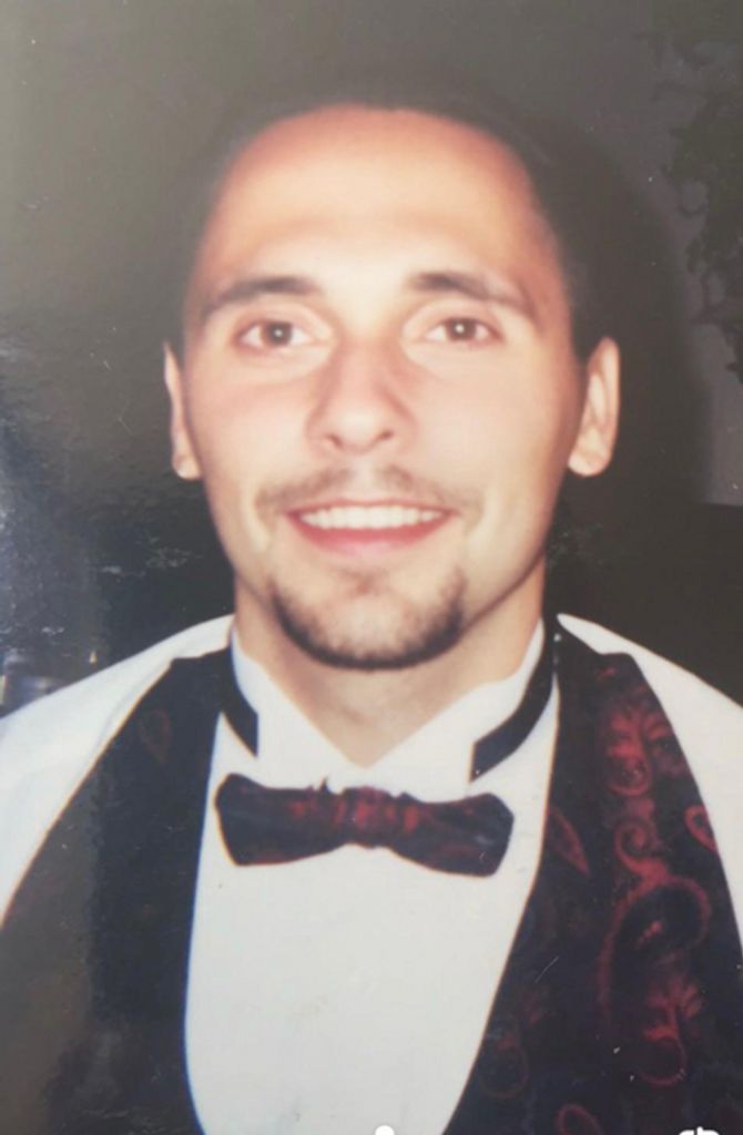 Wojtek M Oszal Profile Photo