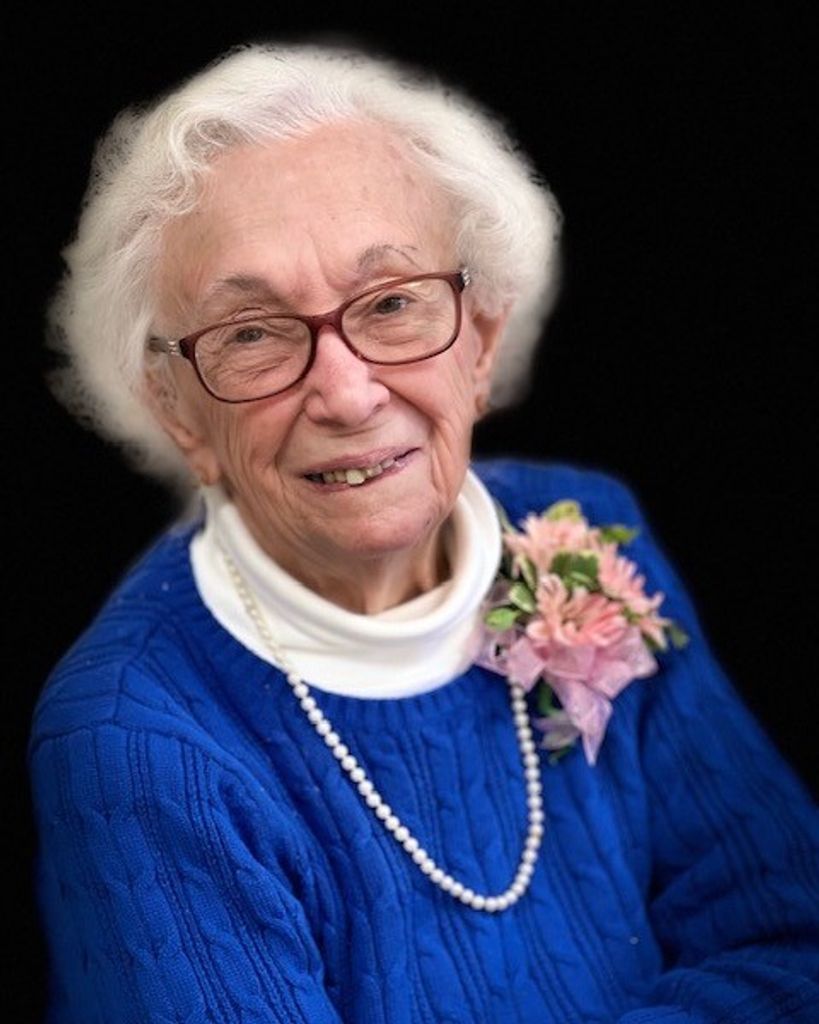 Ellen (Vsetecka) Riese