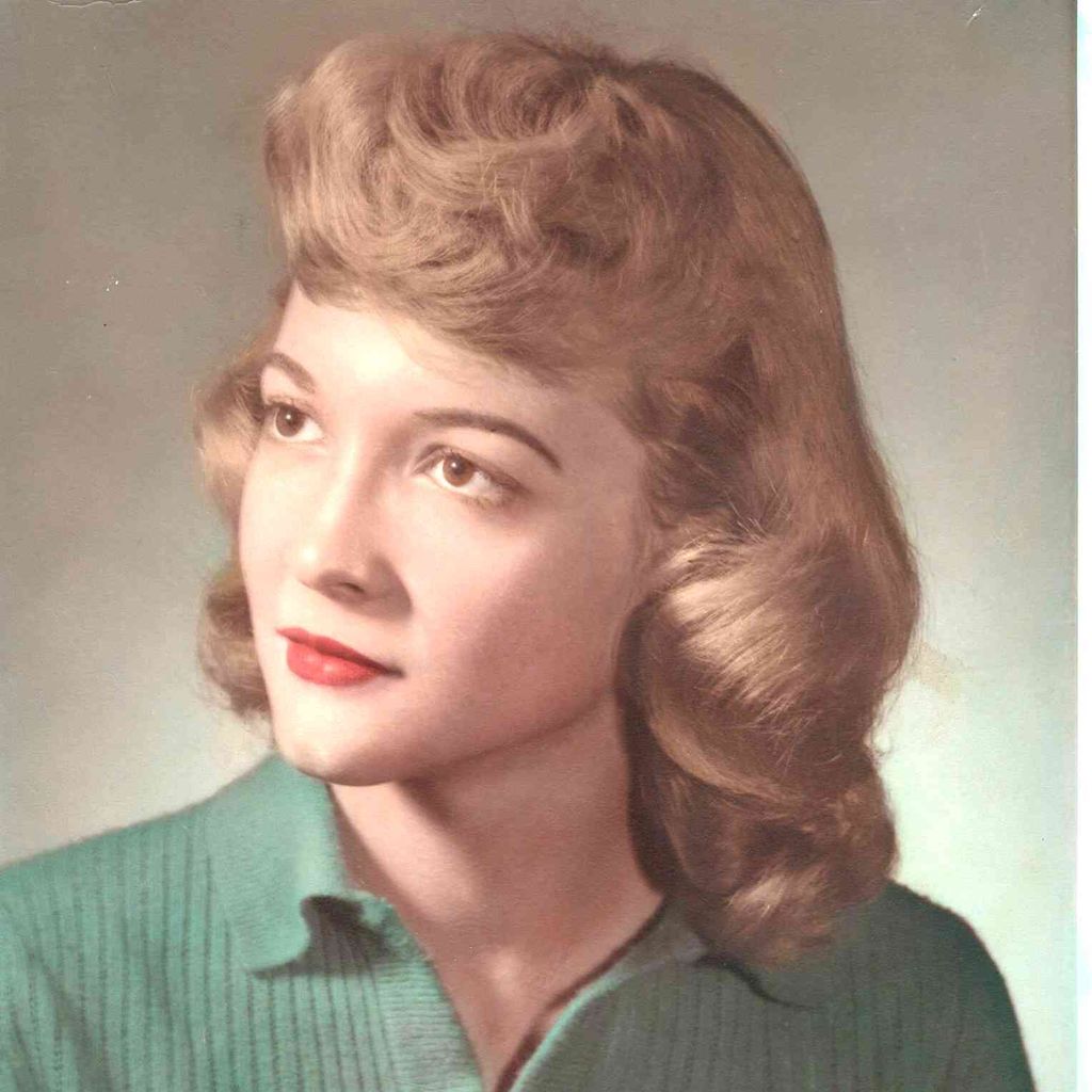 Julie Ann Aarons Amon Profile Photo