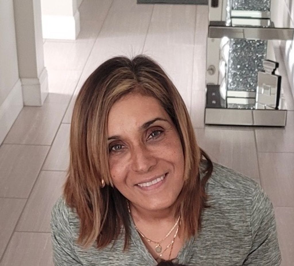 Ilsa Valentin Profile Photo