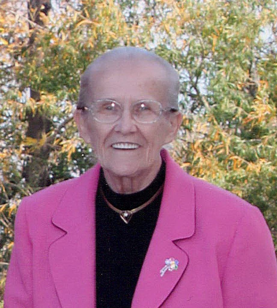 Carolyn Belle Wood