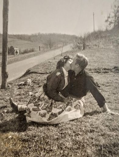 Bernard Lee Moore photo gallery thumbnail 269 of 293
