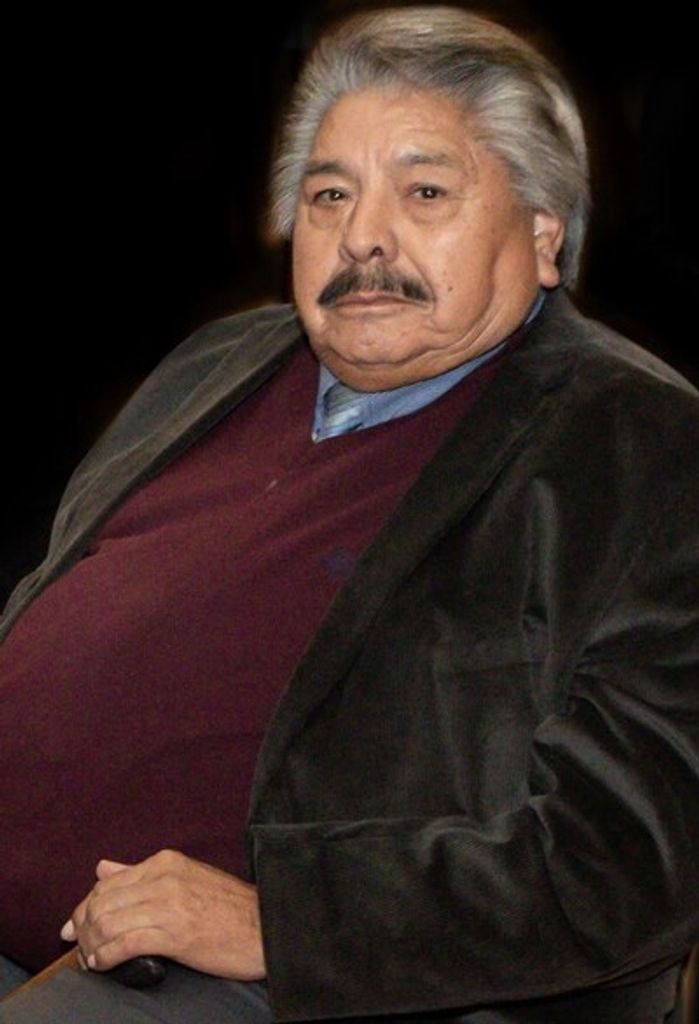 Manuel (Meme) Castillo Profile Photo