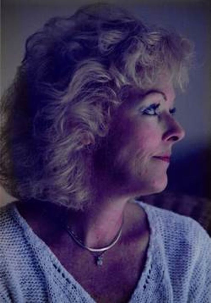 Suzanne Annette Hayes