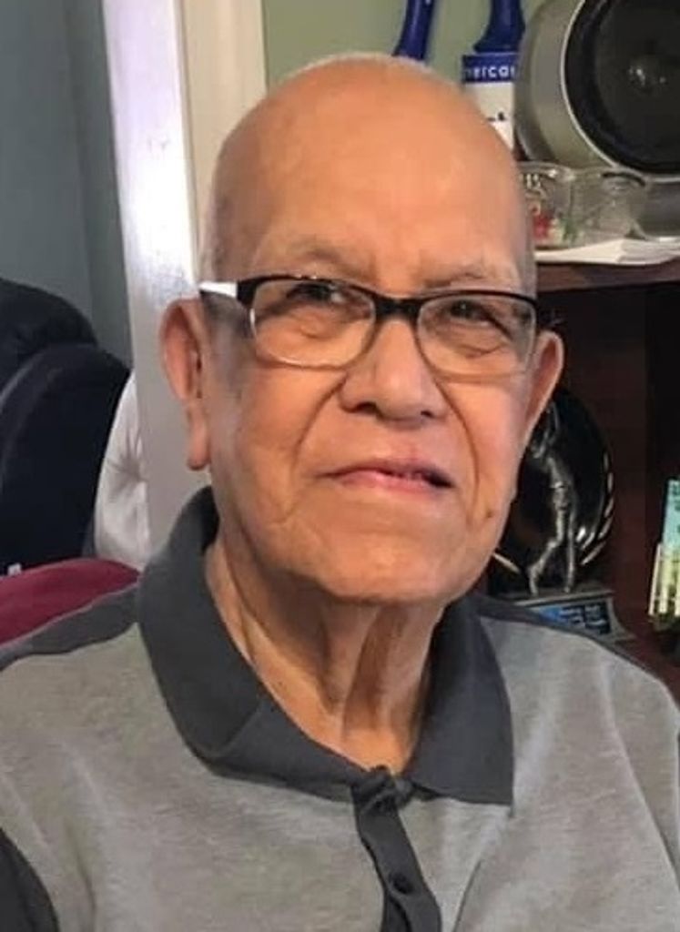Jose L. Espinoza