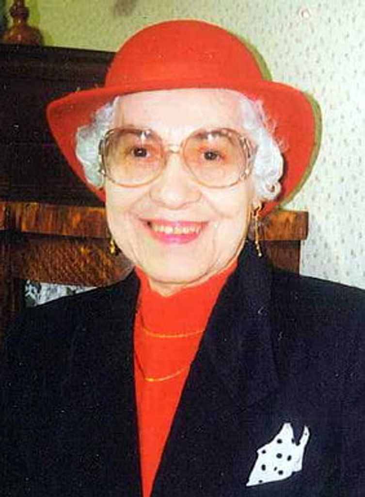 Mina Rose Gobel Profile Photo