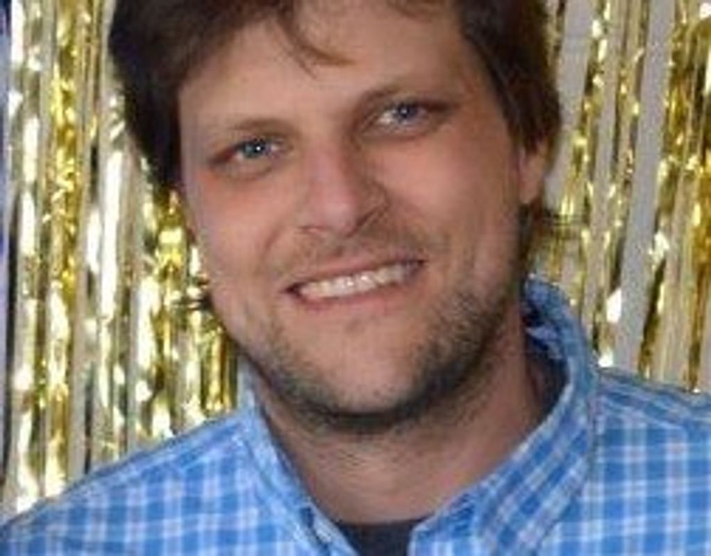 Stewart E. Mclean