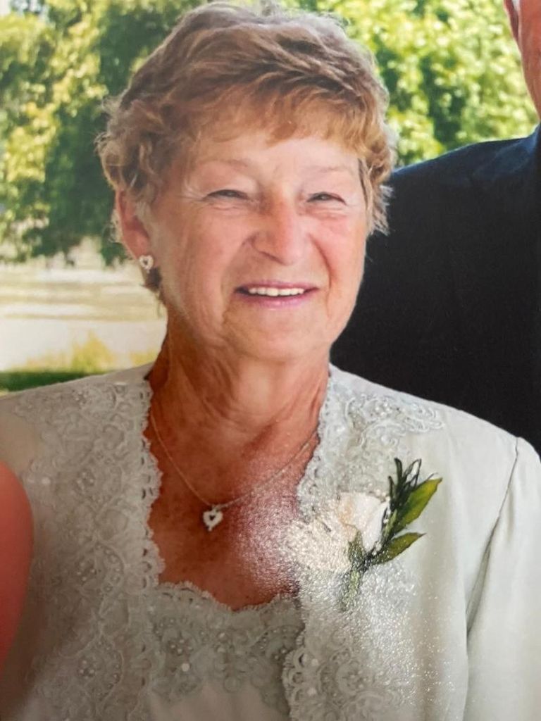 Mercedes (Sue) Smith Profile Photo
