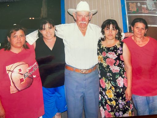 Santos Valdez Sr. photo gallery thumbnail 30 of 151
