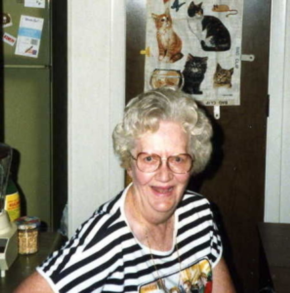 Laura  Bullock