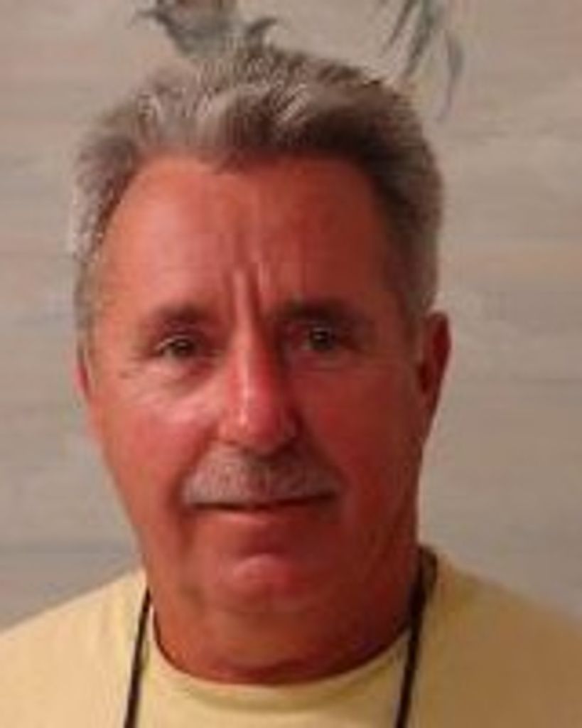 Robert J. White Jr. Profile Photo