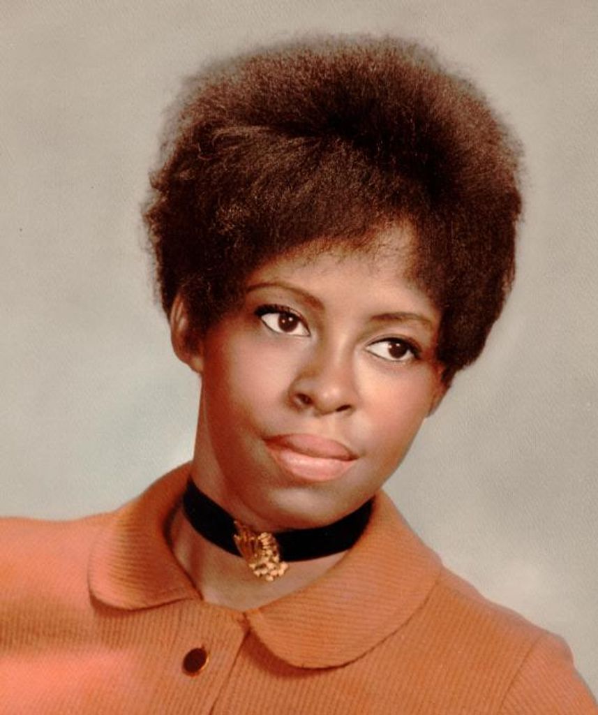 Carolyn (Hill)  Brown Profile Photo