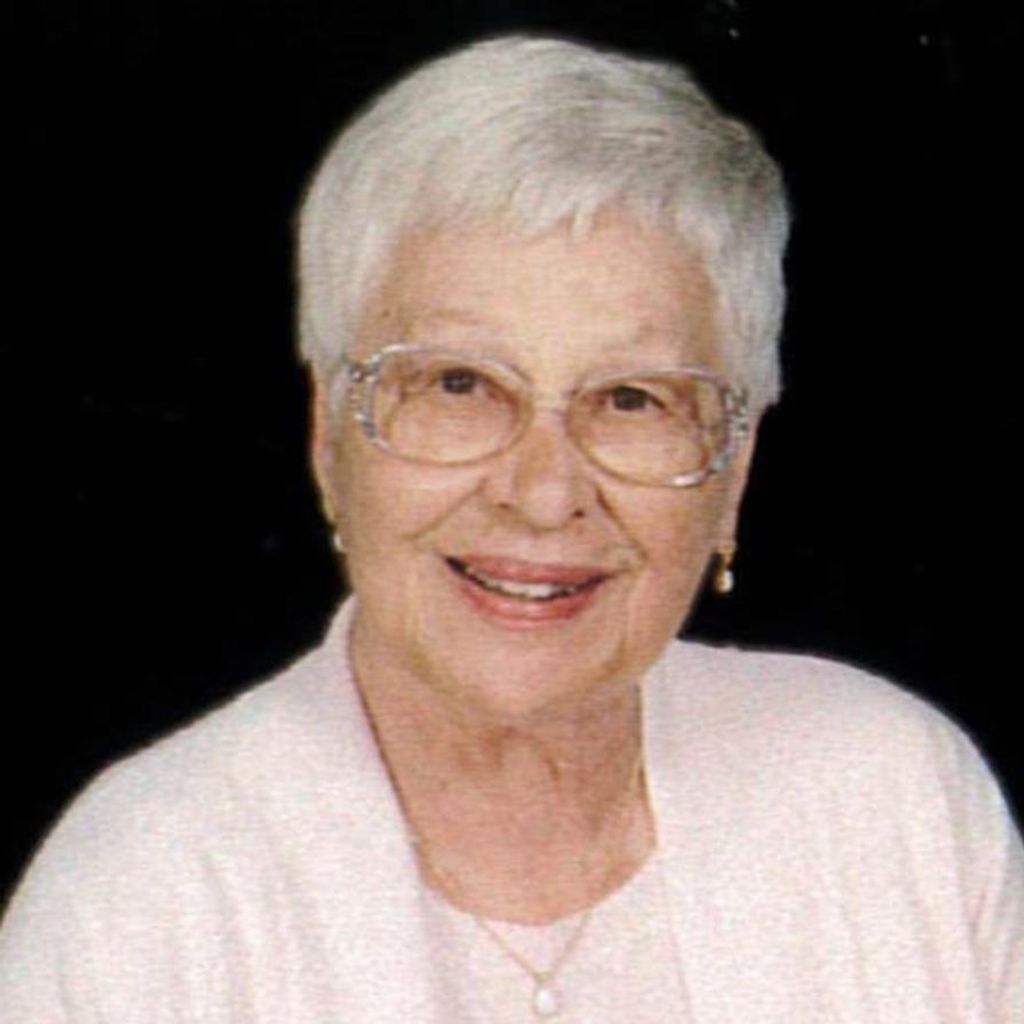 Mae  M.  Bandoly