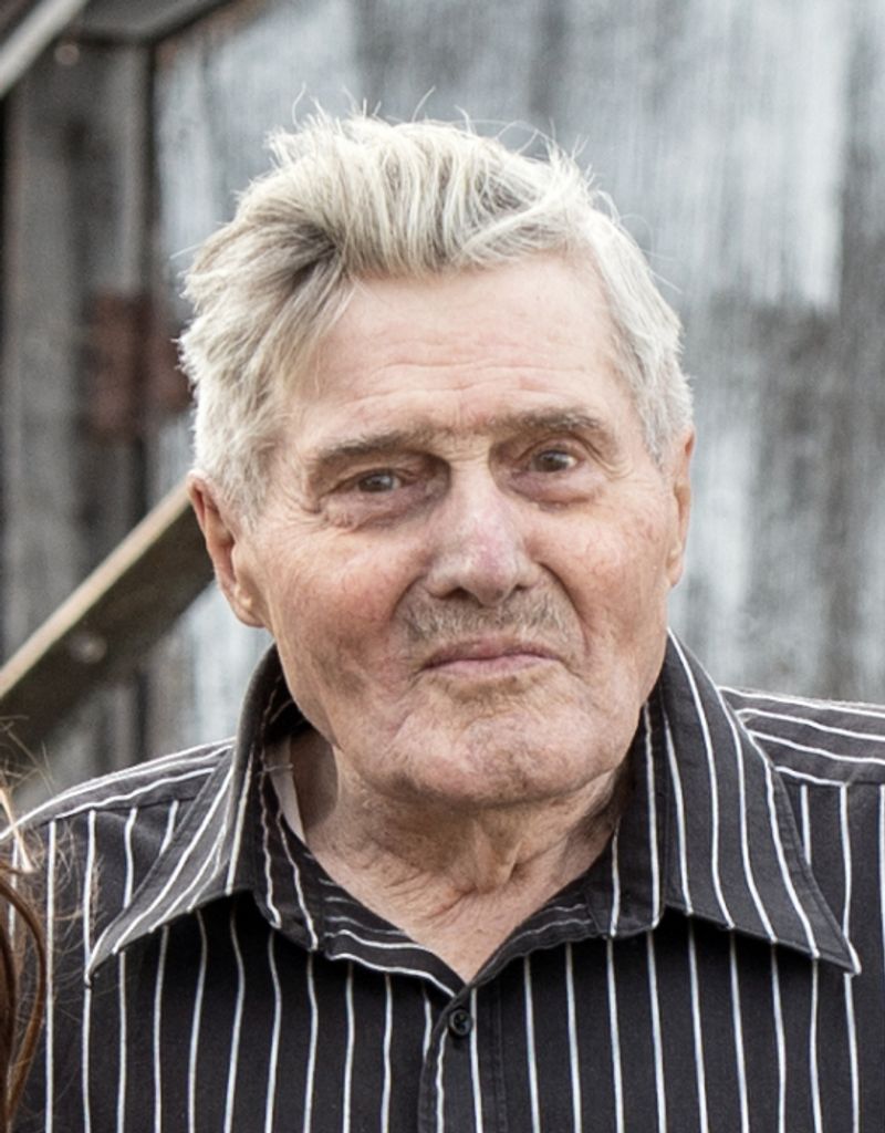 Leo John Wood Profile Photo