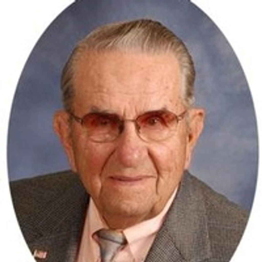 Max E. Hollander