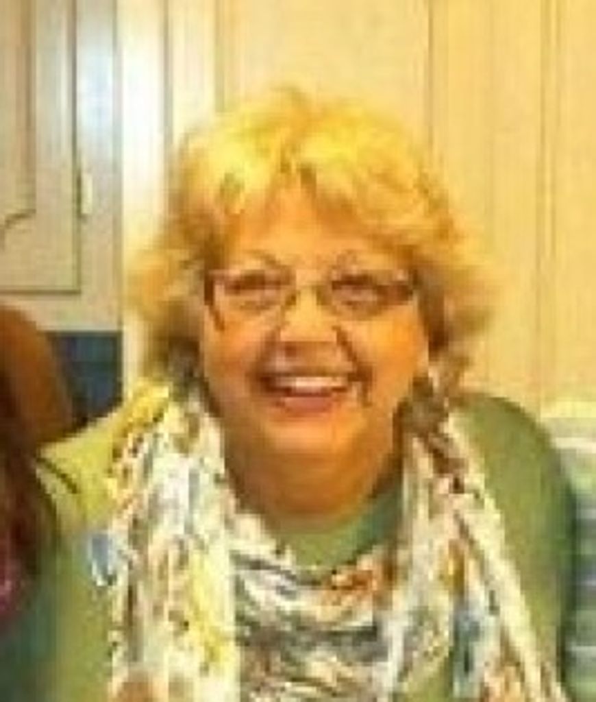Luz  Tsikitas